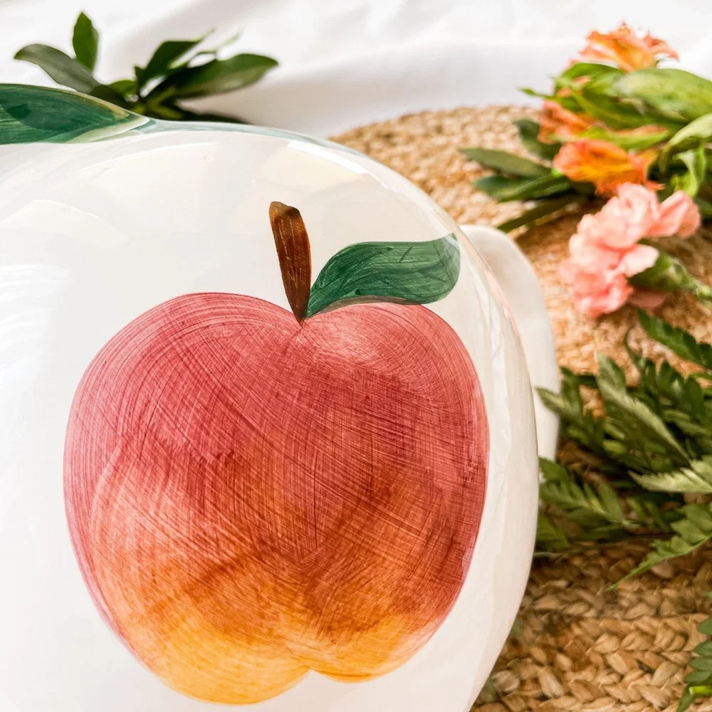 Large Juice Pitcher - Picture 5 of 7